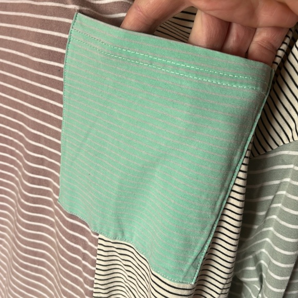 Like new White Birch oversized top - Picture 2 of 13